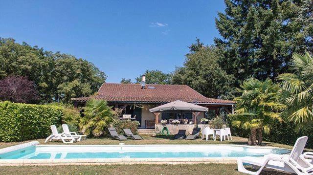 Les Cabanes De Rouffignac Villa Exterior foto
